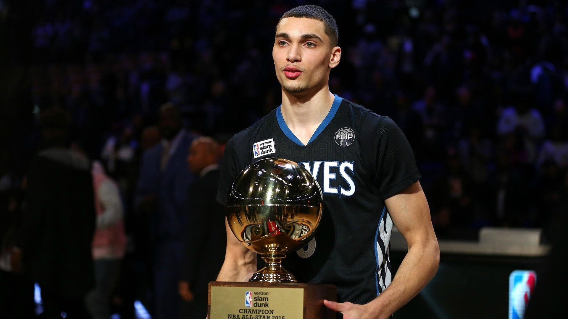 西甲国家德比之夜，李刚仁主宰比赛走向